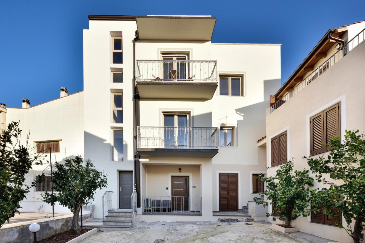 Inah Rooms Dorgali Exterior foto